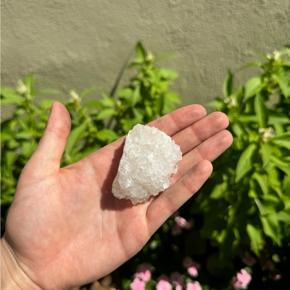 Small Clear Quartz Crystal Cluster - Picture 3 of 8